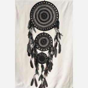 Sort drmmefanger med tre ringe