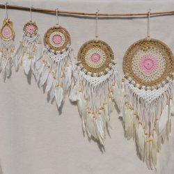 Drmmefanger - lyserd, hvid og beige