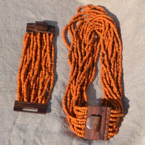 Perlearmb�nd og -halsk�de - Orange